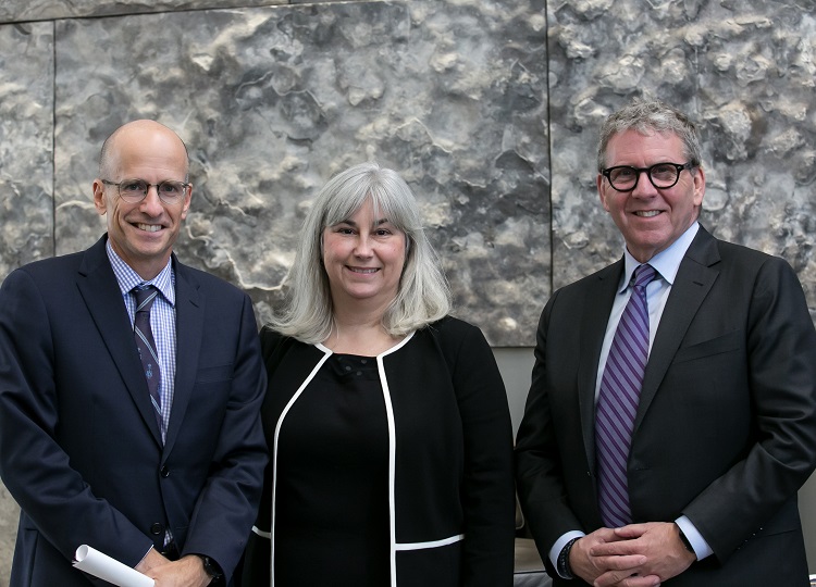 Supporting the Faculty of Law's Campaign for Excellence without Barriers: Dean Ed Iacobucci, David Asper Centre for Constitutional Rights Executive Director Cheryl Milne, and benefactor and alumnus David Asper. Photo by Dhoui Chang.